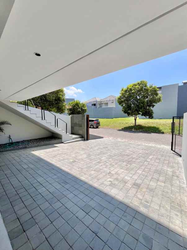 dijual rumah somerset citraland