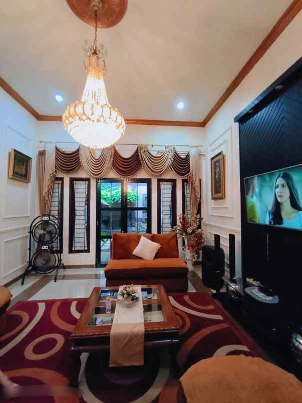 dijual rumah sukabumi utara kebon jeruk