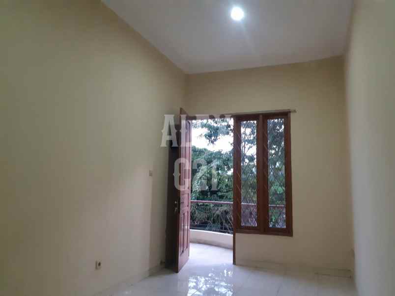 dijual rumah sunter agung