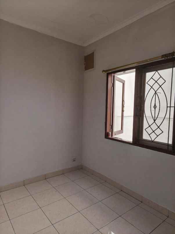 dijual rumah sunter agung