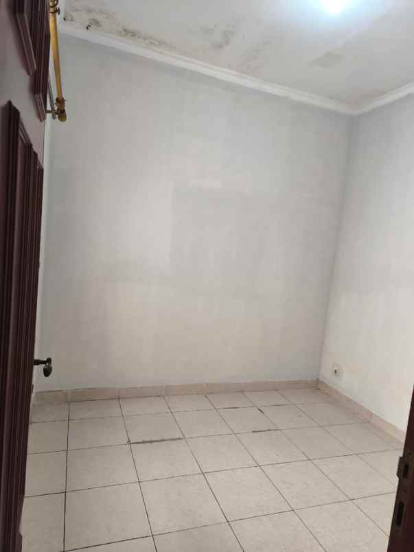 dijual rumah sunter agung