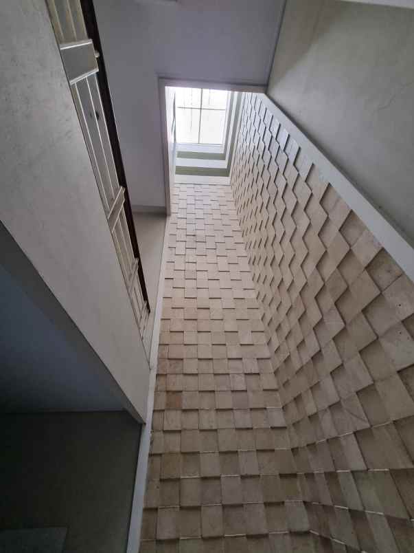 dijual rumah sunter agung permai