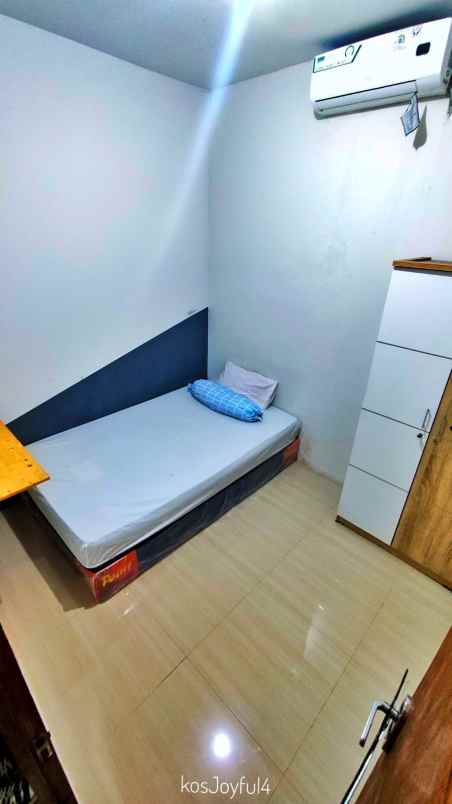 dijual rumah suvarna sutera suka harja