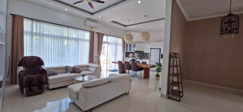 dijual rumah taman baruna nusa dua
