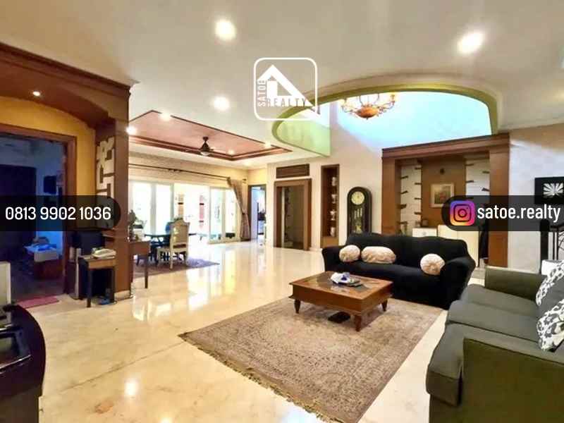dijual rumah townhouse panorama
