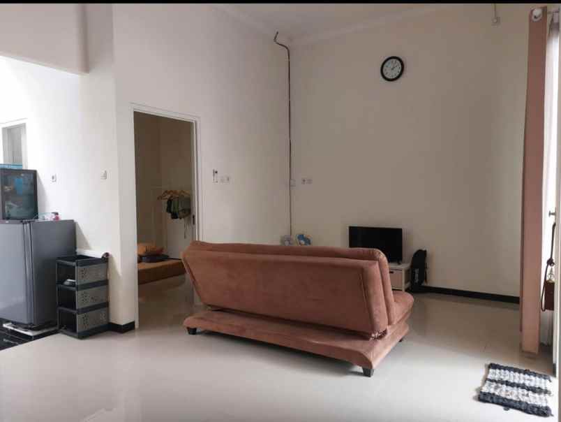 dijual rumah tunggulwulung