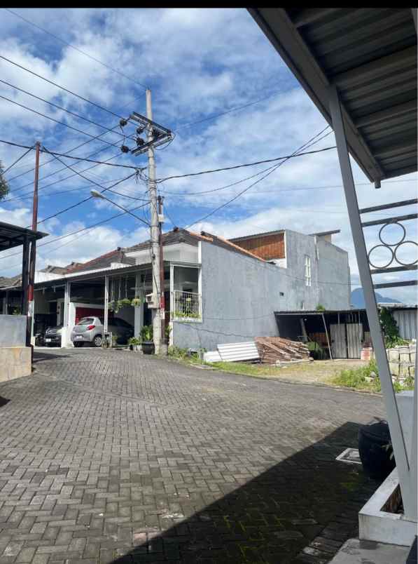 dijual rumah tunggulwulung