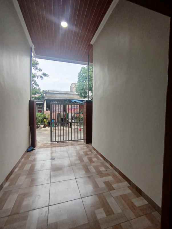 dijual rumah villa gading harapan 3