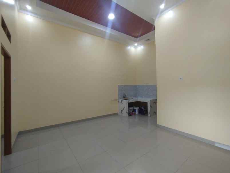 dijual rumah villa gading harapan 3