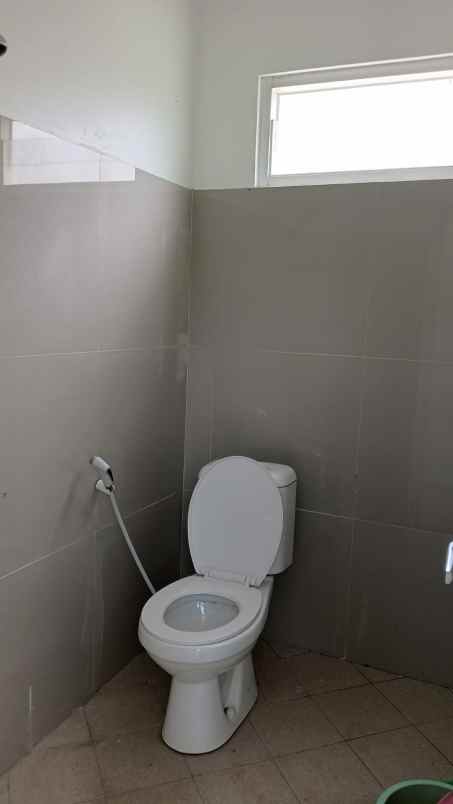 dijual rumah wates ngaliyan