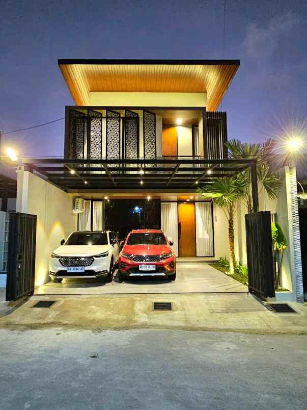 dijual rumah wedomartani ngemplak