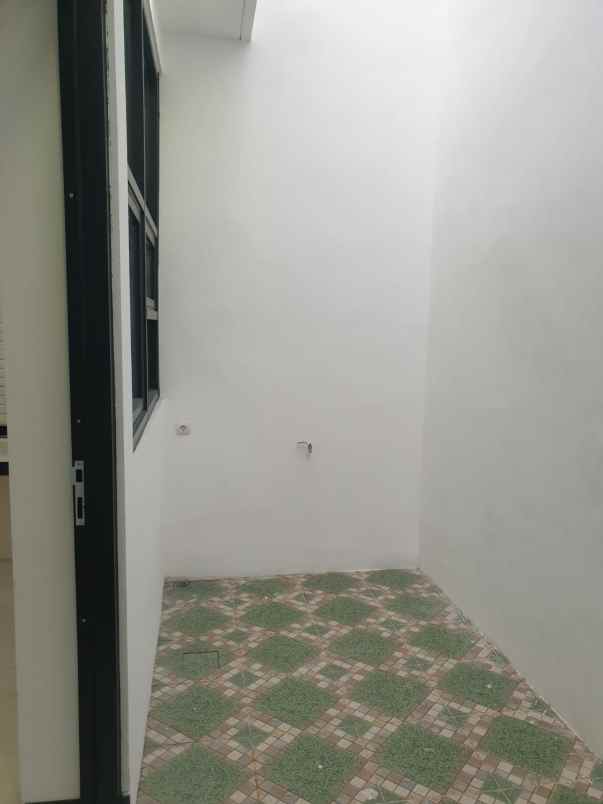 dijual rumah wiguna gununganyar