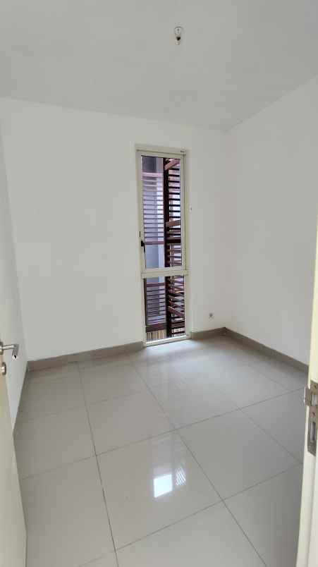 dijual rumah wisata bukit mas