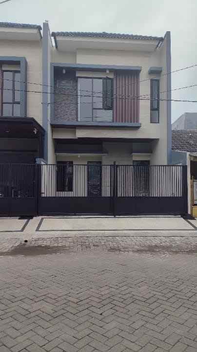 dijual rumah wisma mukti