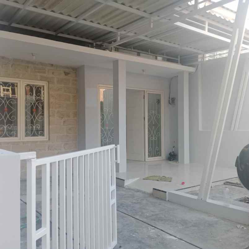 dijual rumah wonorejo