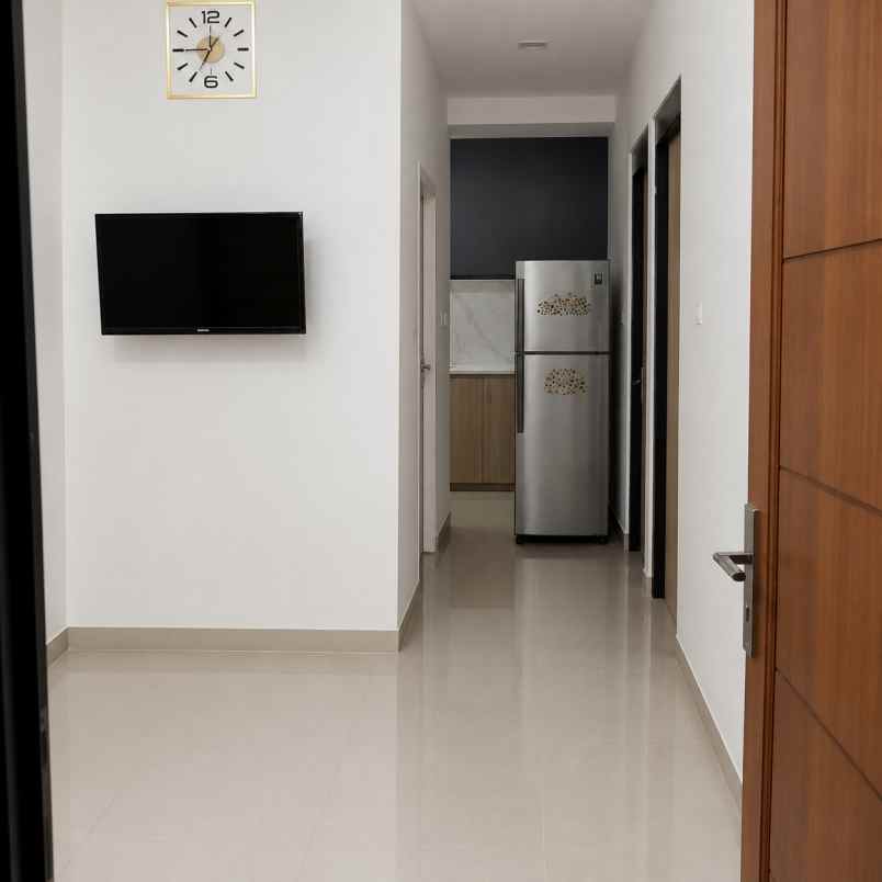 dijual take over rumah komersial di cilengsi