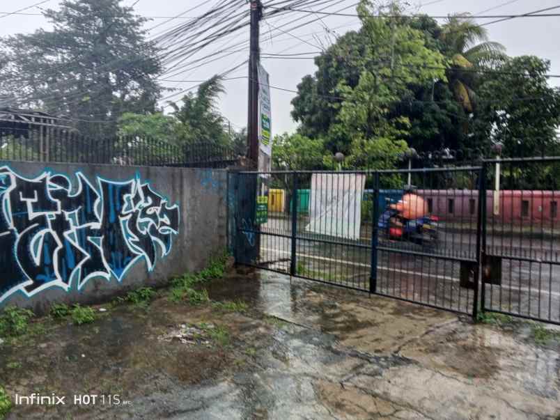dijual tanah beserta rumah di pancoran mas depok