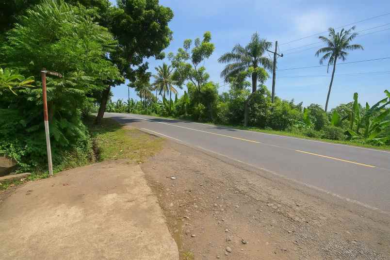dijual tanah di pinggir jalan utama denpasar gilimanuk