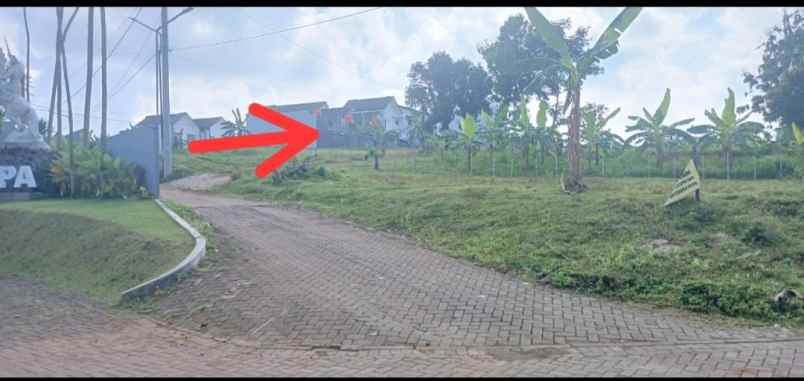 dijual tanah dijual tanah di samping