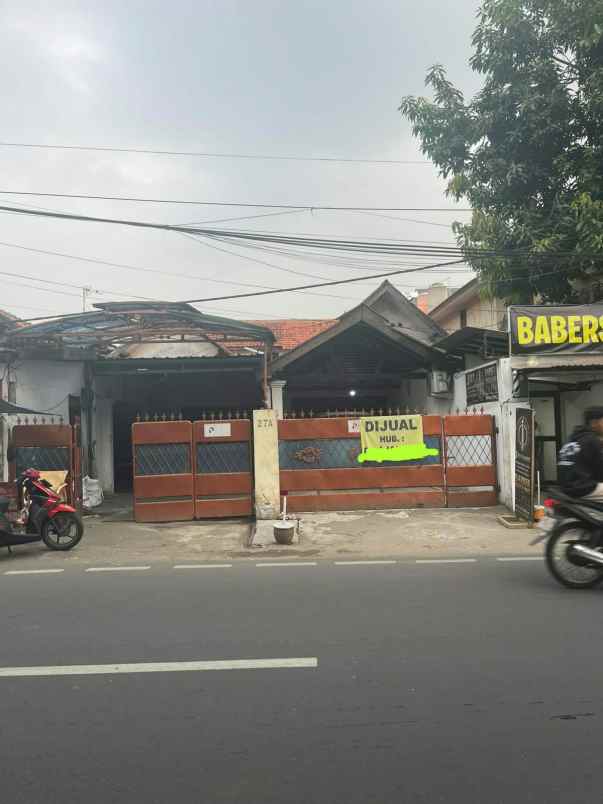 dijual tanah jalan raya cililitan besar