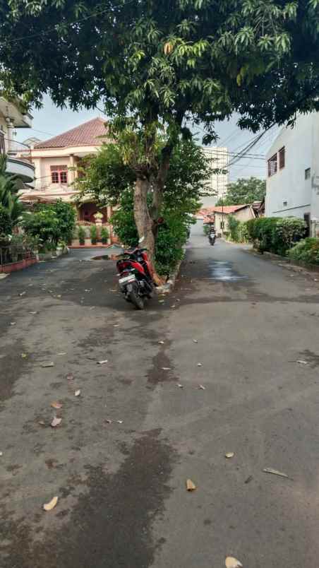 dijual tanah jl pondok kelapa duren