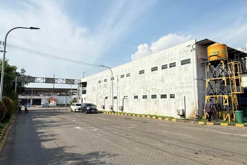 dijual tanah jl raya roomo