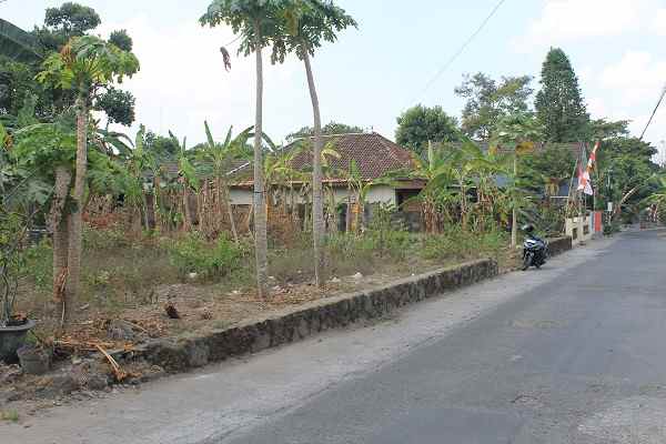 dijual tanah jl sidokerto purwomartani