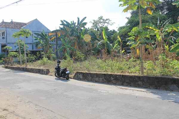 dijual tanah jl sidokerto purwomartani