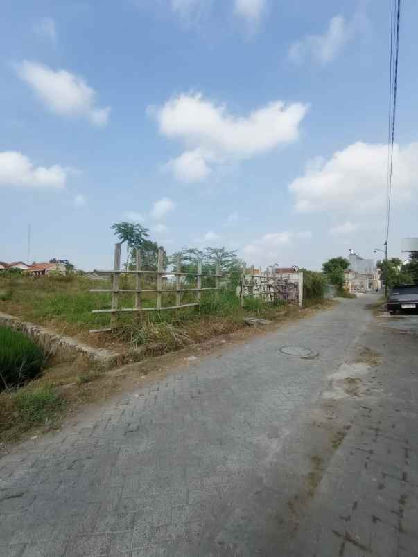 dijual tanah kledokan seturan