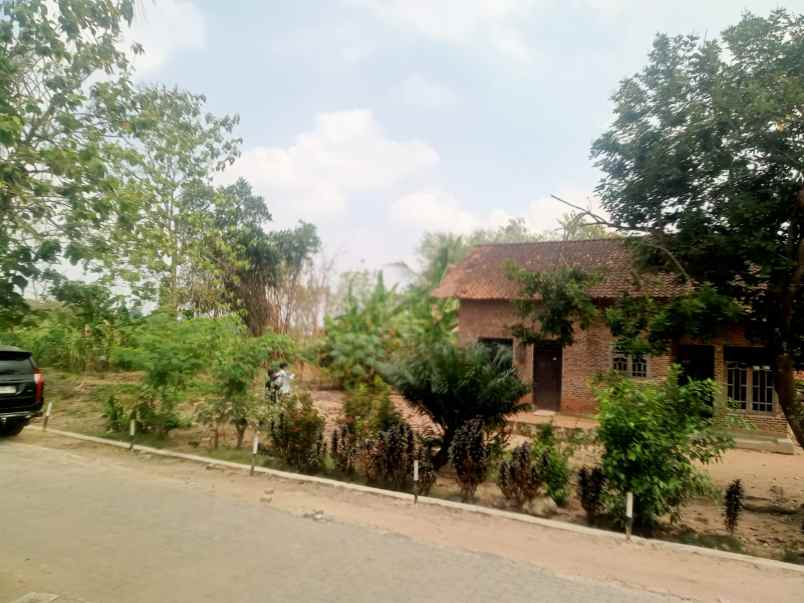 dijual tanah komersial rumah di daerah kota baru