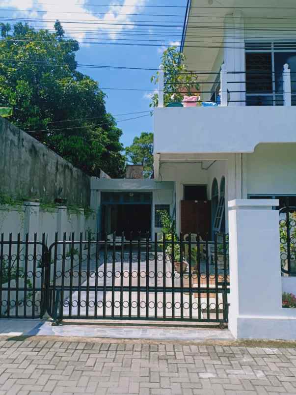 dijual tanah luas bonus bangunan