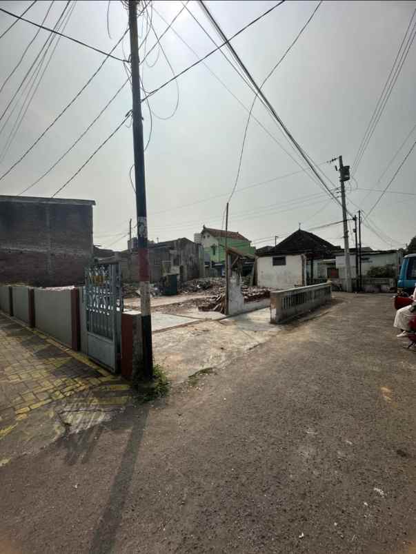 dijual tanah muja muju