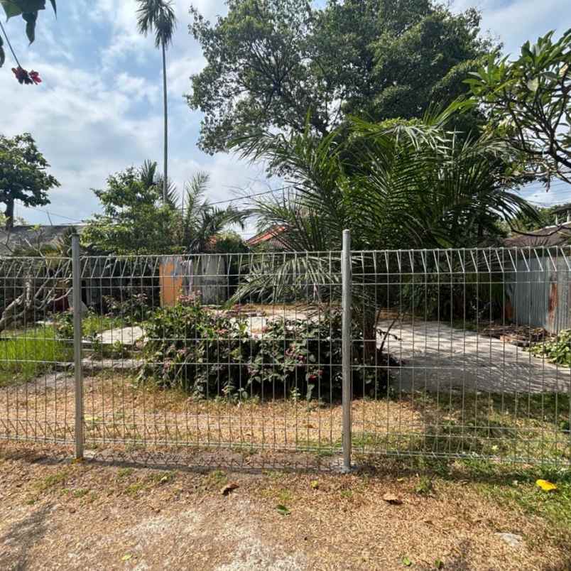 dijual tanah teuku umar barat