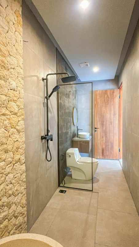dijual villa cepaka munggu