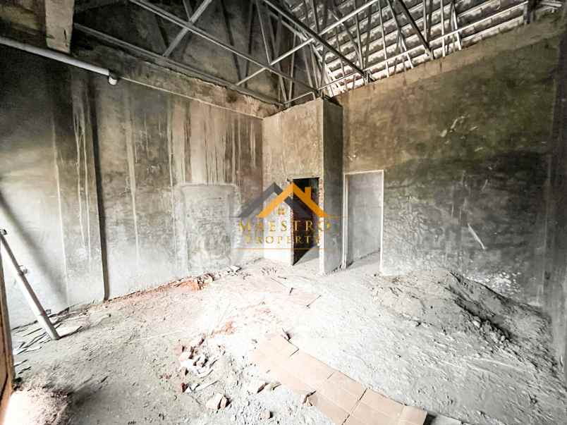 dijual villa jalan karya guru sinumba ii