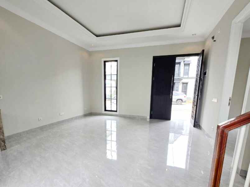 dijual villa komp citraland gama city