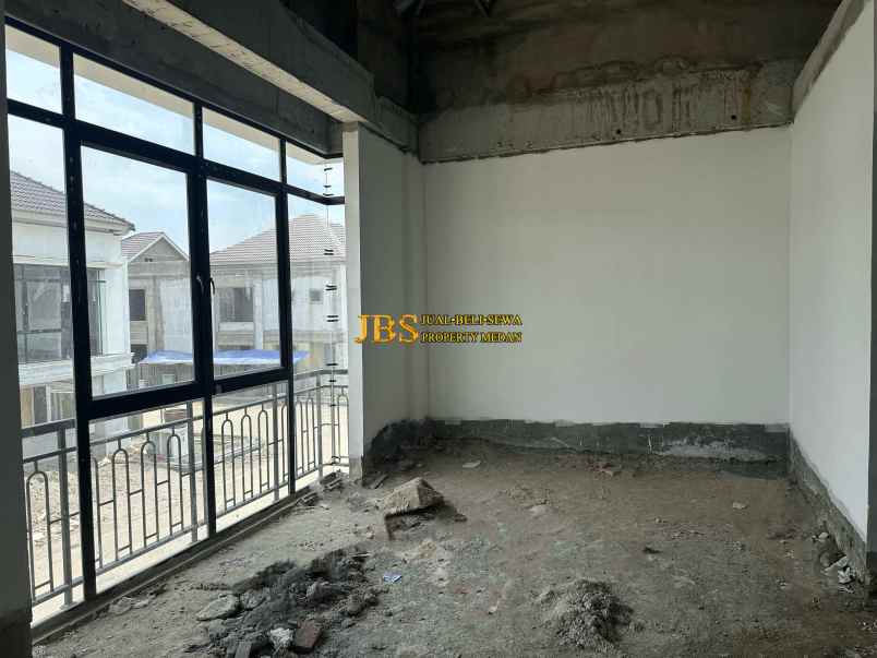 dijual villa komplek jewel garden jalan