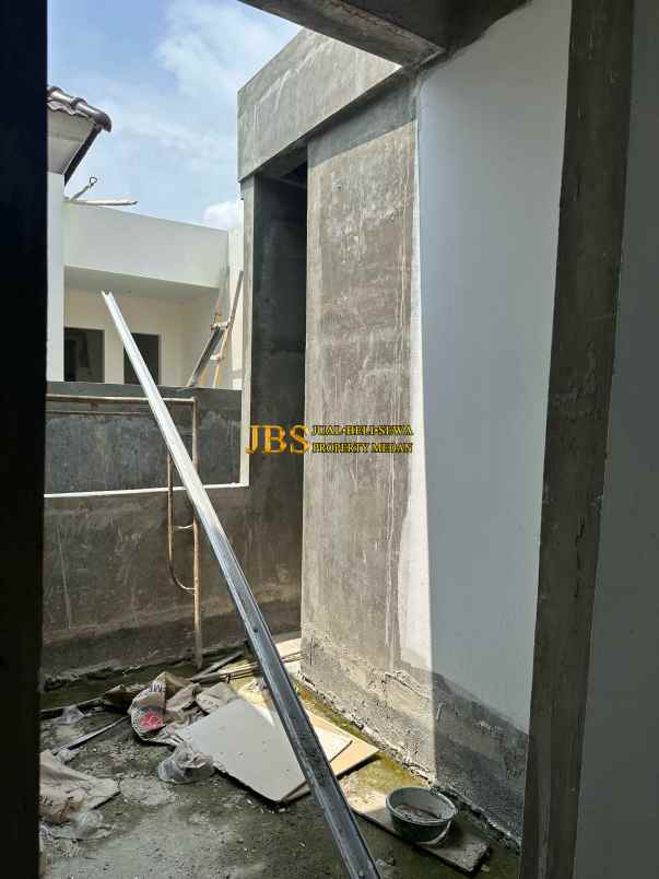 dijual villa komplek jewel garden jalan