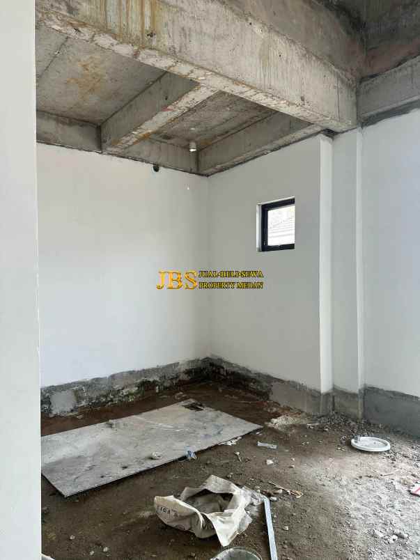 dijual villa komplek jewel garden jalan