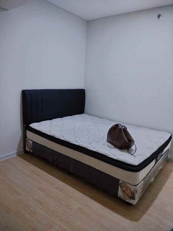disewakan 3br apartemen daan mogot city
