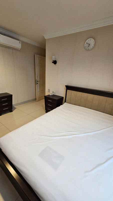 disewakan apartemen apt french walk moi kelapa