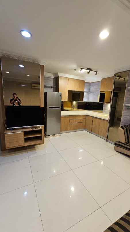 disewakan apartemen apt french walk moi kelapa