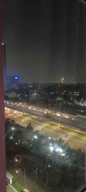 disewakan apartemen green pramuka city tower scarlet