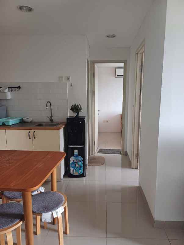 disewakan apartemen mewah trivium lippo cikarang