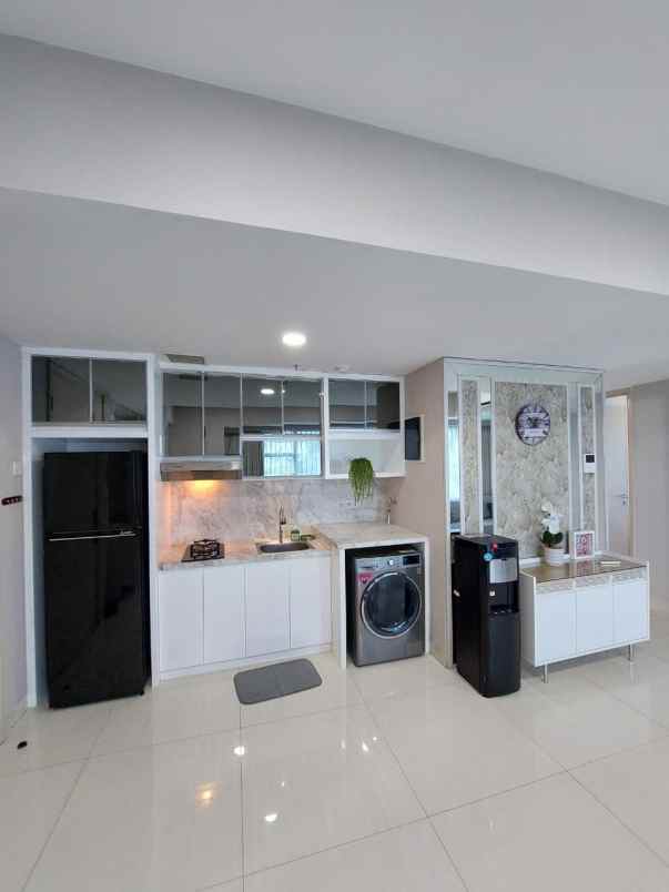 disewakan apartemen pakuwon indah