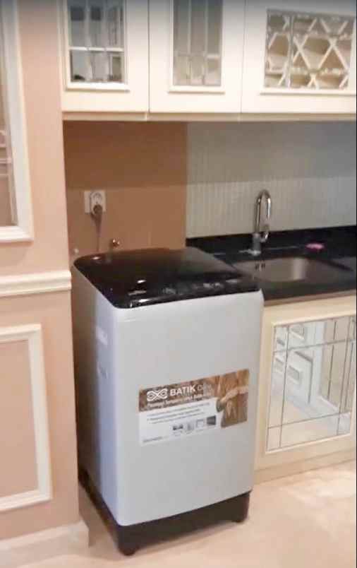 disewakan apartemen the peak lantai 20 surabaya