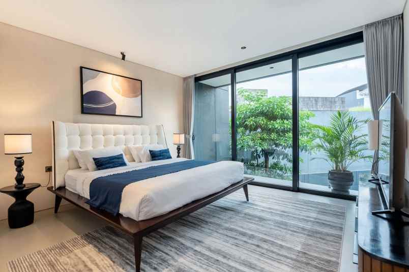 disewakan dijual villa mewah di pererenan badung bali