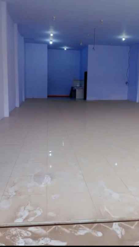 disewakan gudang di jember