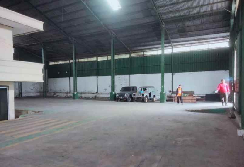 disewakan gudang di jl raya narogong kota bekasi