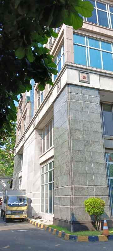 disewakan ruang kantor dekat departemen keuangan